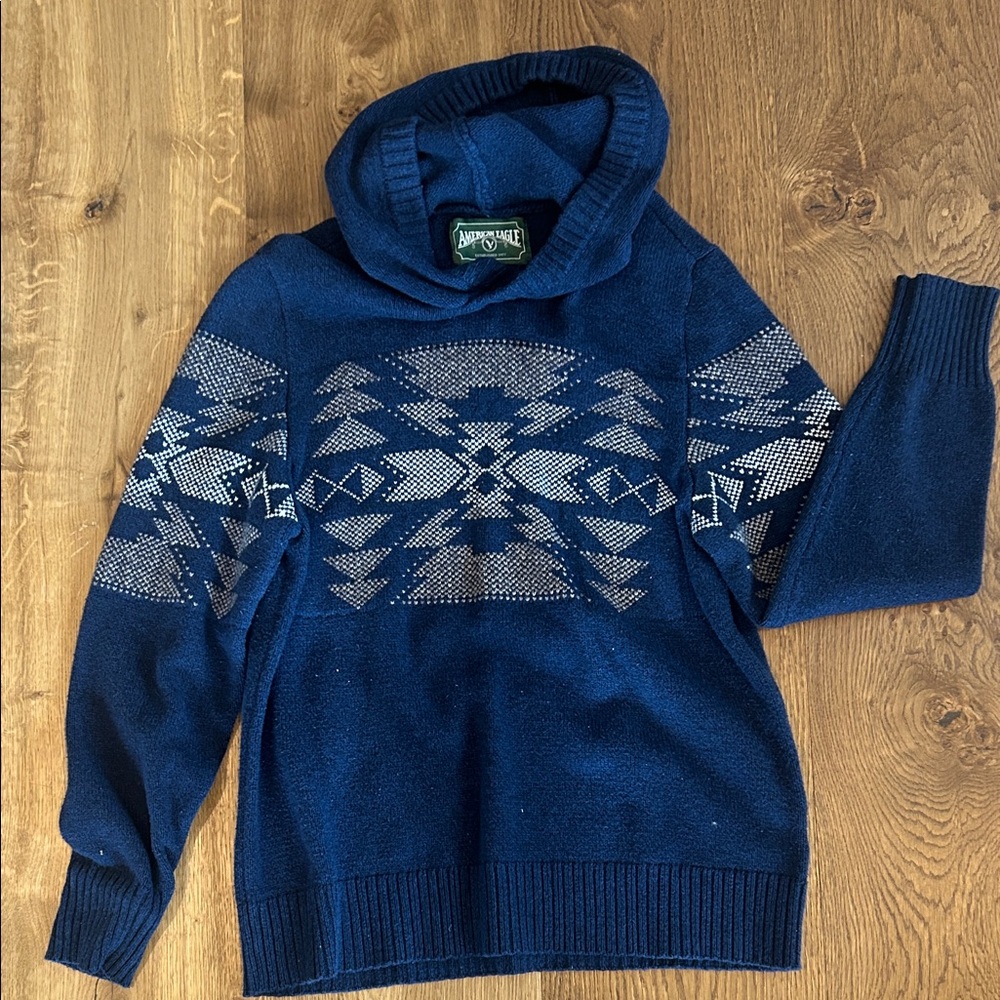 American Eagle Outfitters Blue and Gray hooded Sweater